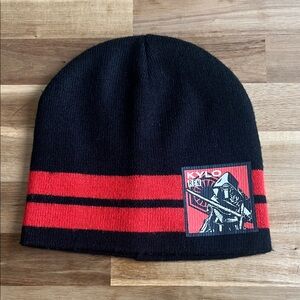 Star Wars Kylo Ren Black & Red Knit Beanie